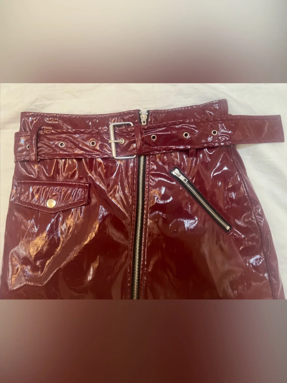 Forever 21 Burgundy Faux Patent Leather Belted Zip Mini Skirt Sz S